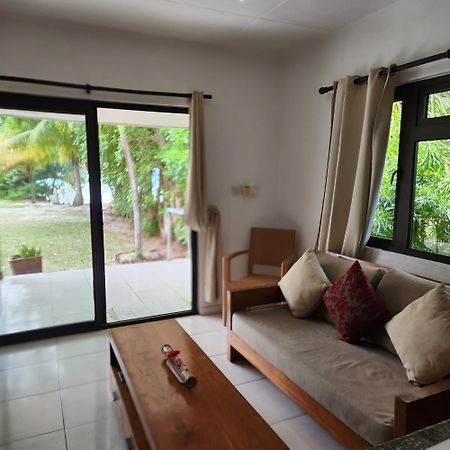 Surf Tropical Villa Takamaka Cerf Island Ngoại thất bức ảnh